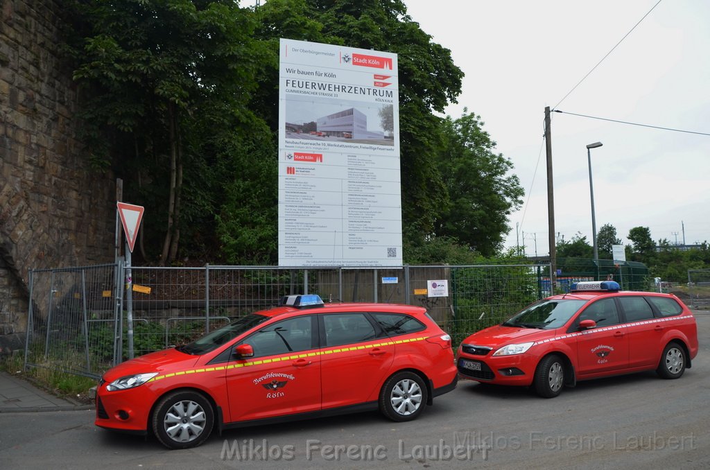 Erster Spatenstich Neues Feuerwehrzentrum Koeln Kalk Gummersbacherstr P189.JPG - Miklos Laubert